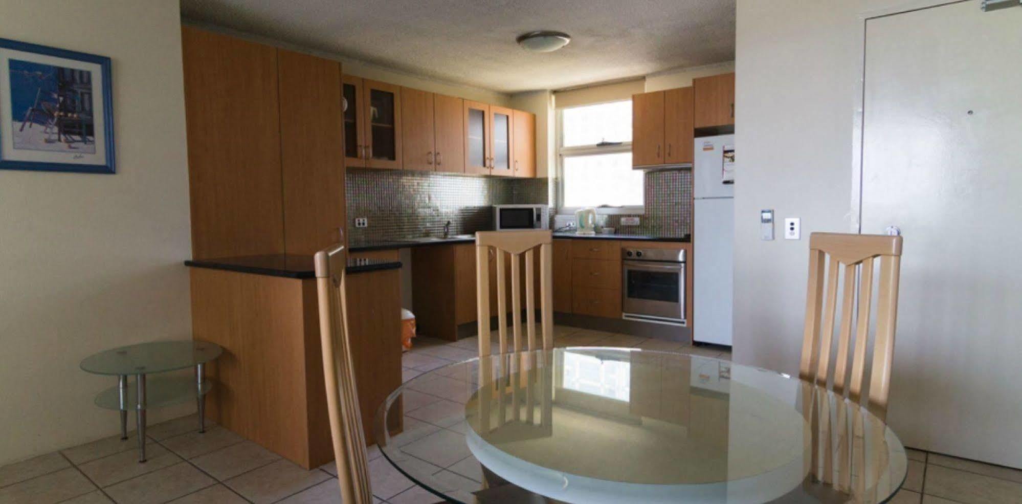 Durham Court Holiday Apartments Gold Coast Exterior foto
